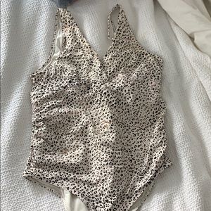 H&M Leopard maternity bathing suit size large